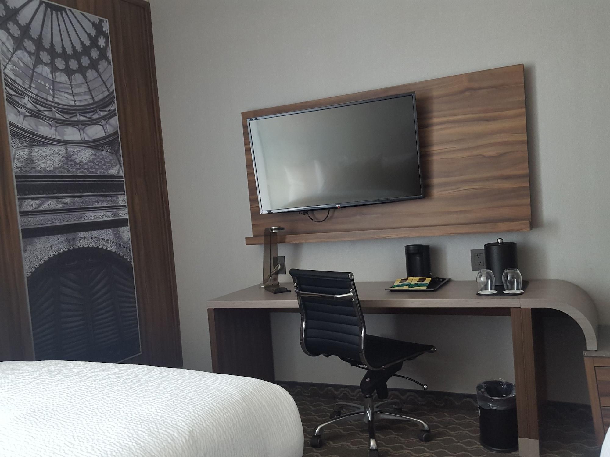 Courtyard By Marriott Mexico City Toreo Exterior foto