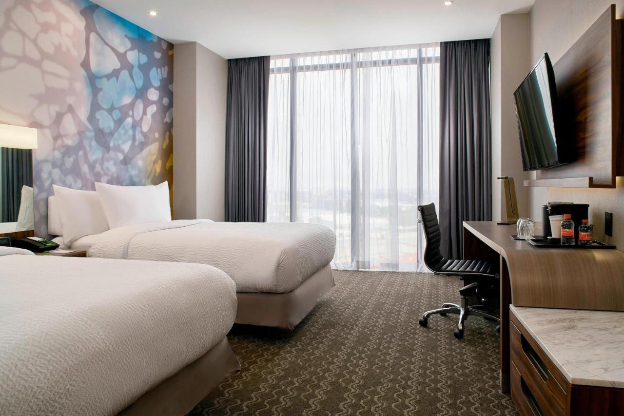 Courtyard By Marriott Mexico City Toreo Exterior foto