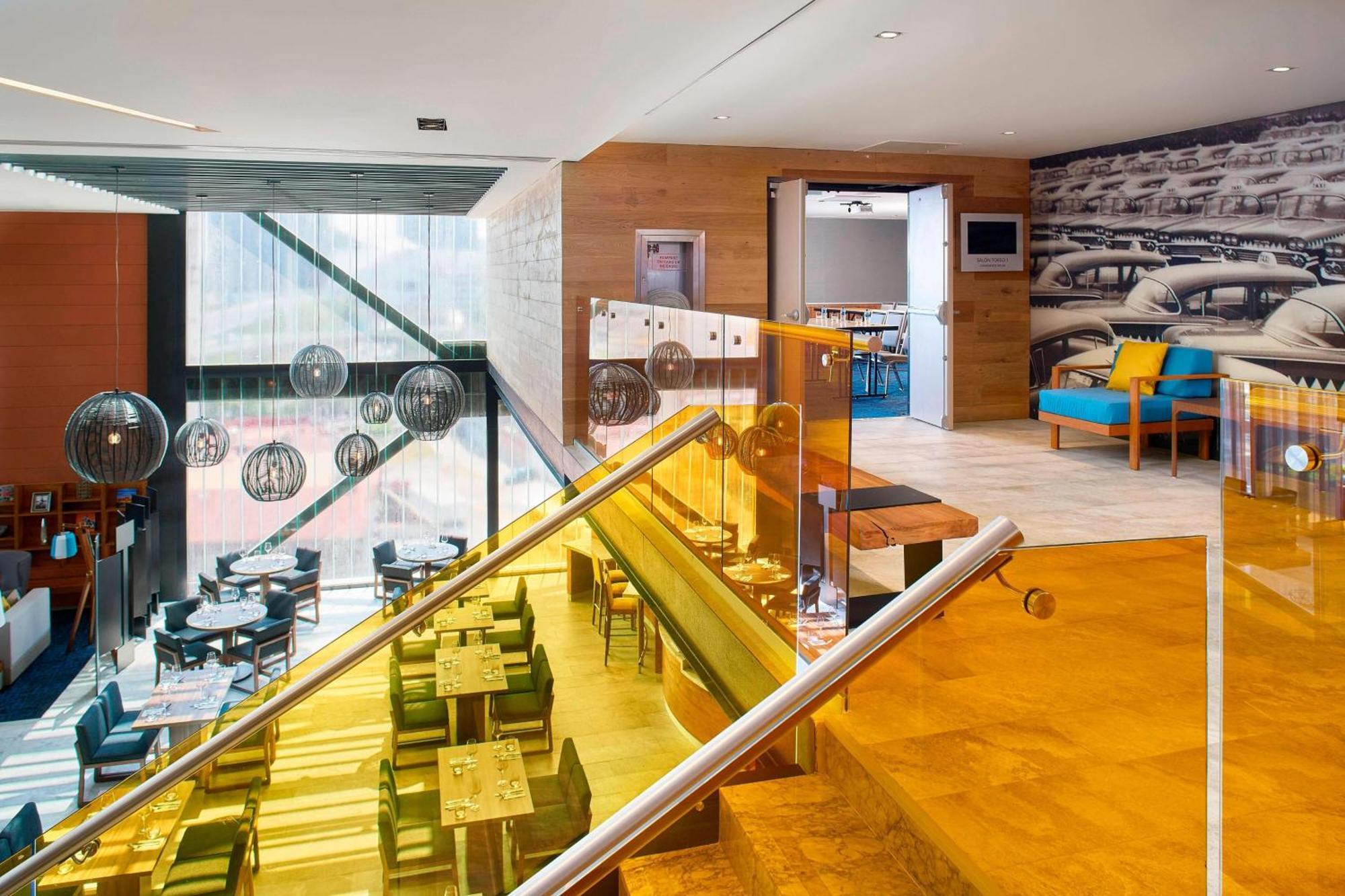 Courtyard By Marriott Mexico City Toreo Exterior foto