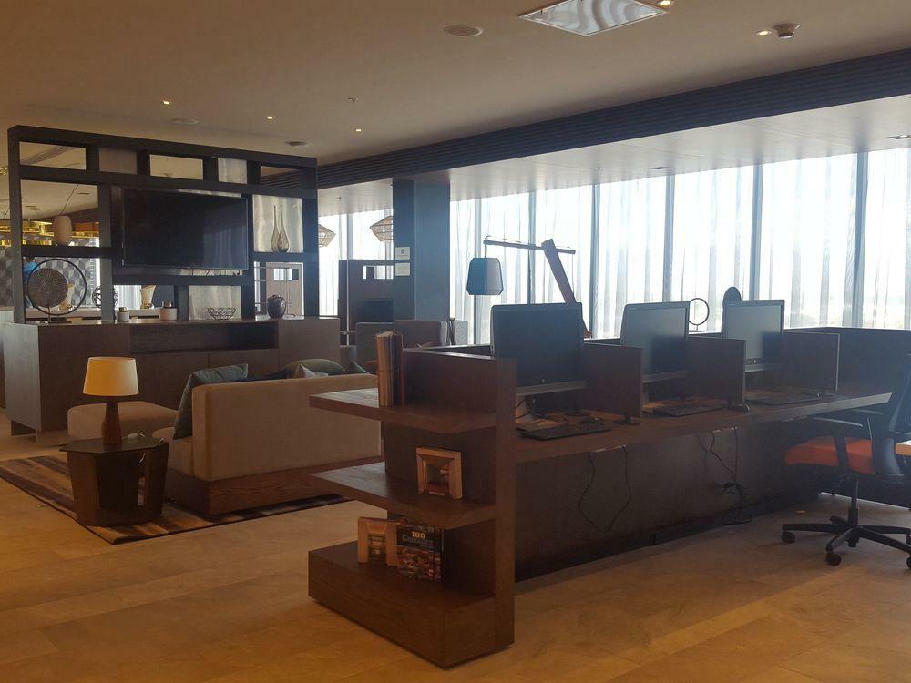 Courtyard By Marriott Mexico City Toreo Exterior foto